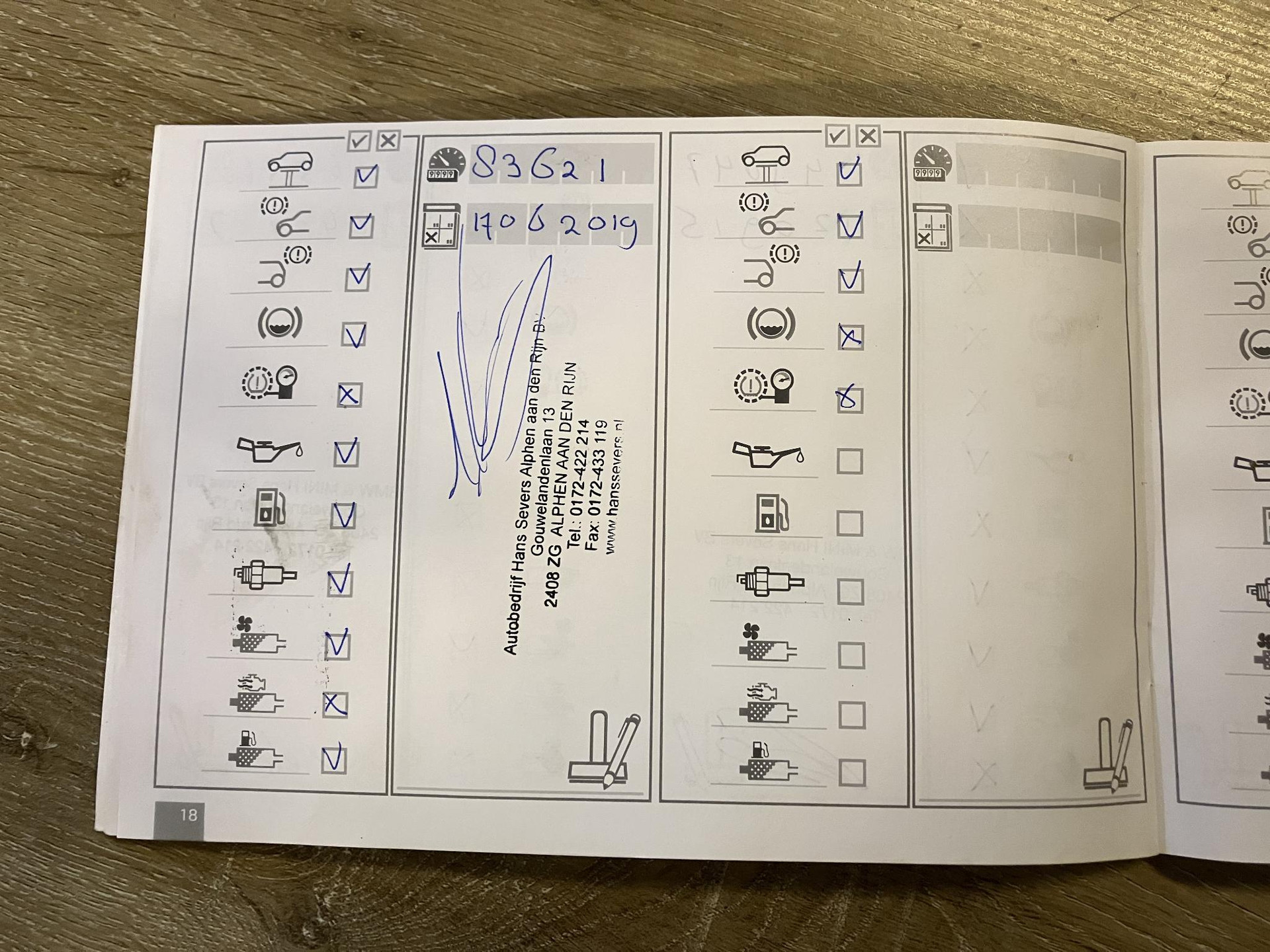 43536956-34.jpg